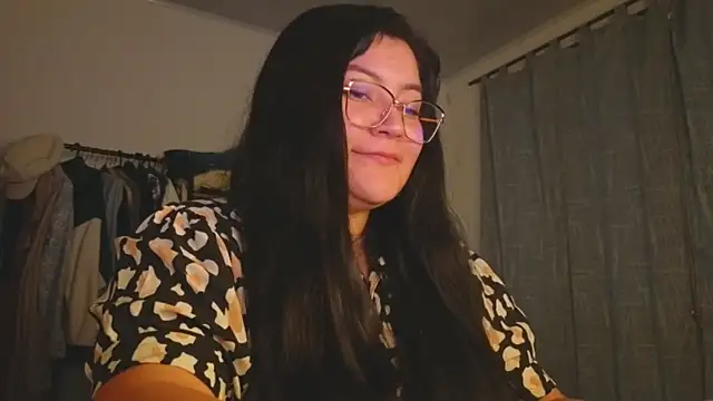 دردشة Sakura_0505 الجنسية المباشرة