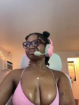 Chatroom XXX en direct de mochamimi