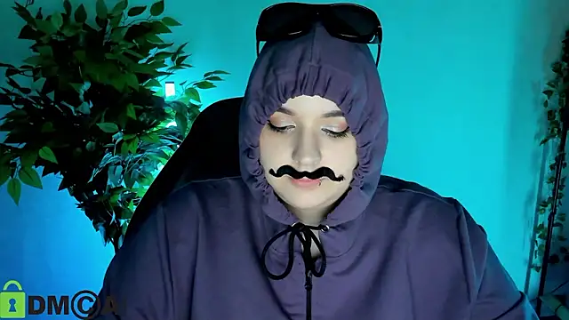 Mia_R0ss Chat XXX in diretta