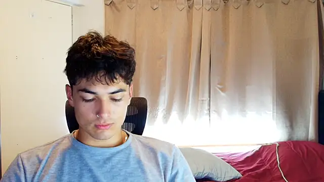 jimmy_class élő XXX-chatje