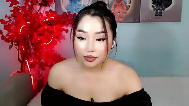 ichiben Adlı Modelin Canlı XXX Sohbeti