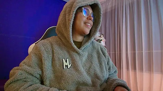 Chat XXX en directo de Emmapark_