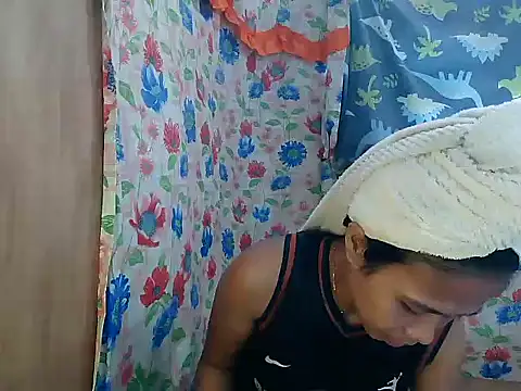 Chat XXX en directo de PinaySkinnyGirl