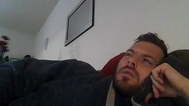 Chat XXX en directo de THE_CHEEKY_ALPHA