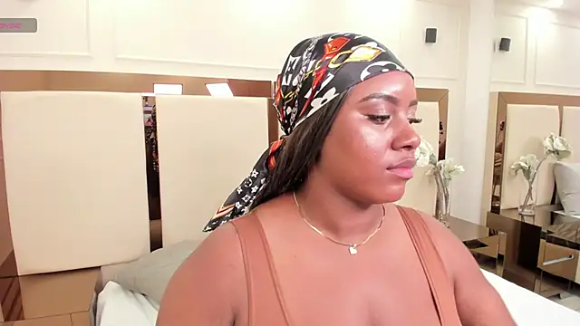 Czat XXX na żywo – laia_fisher_