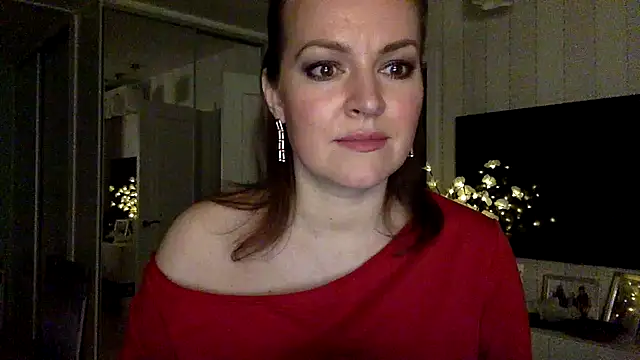 دردشة Ivoryne الجنسية المباشرة