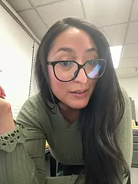 Goddessxxrosexx Adlı Modelin Canlı XXX Sohbeti