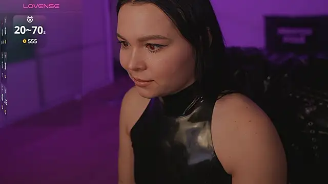 Dominatrix_Alice: онлайн-секс-чат