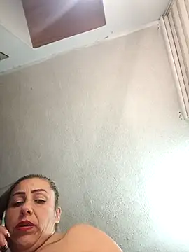 maynor_1998 即時 XXX 聊天