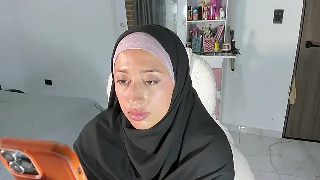 แชท XXX สดของ adila_anich