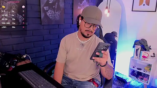 DaviidEvans_ Show Webcam