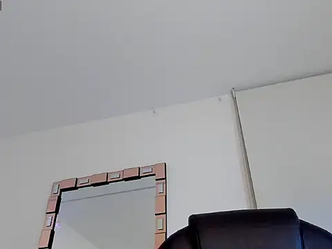 FaloonRoussel's Live XXX Chat