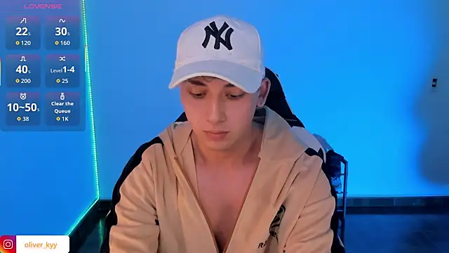 oliver_kyy Adlı Modelin Canlı XXX Sohbeti