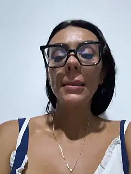 SofhiaTaylor 라이브 XXX 채팅