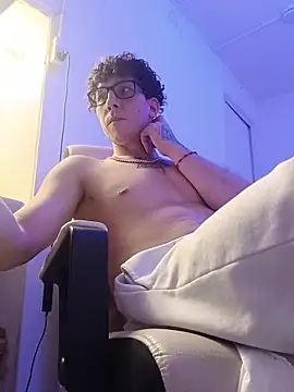 XXX chat uživo modela TitanNoir