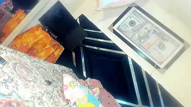 bigcockwhite777's Live XXX Chat