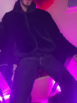 Yasar-Xxxl's Live XXX Chat