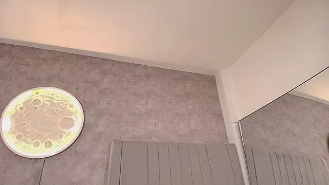 karla-ruiz 现场XXX聊天