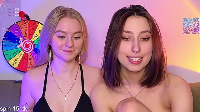 Mimipaws Chat XXX live