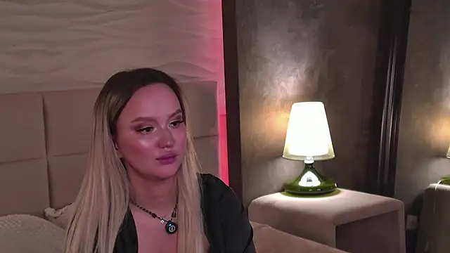 JuliaHotty_n Live XXX chat