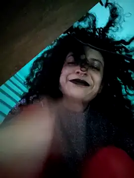 Miss_Carmilla – Live XXX-chat