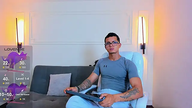 Pertunjukan Kamera Web Paradise_boy_s