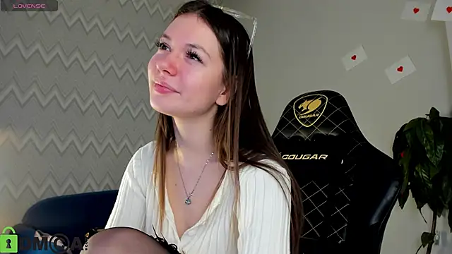 Nicole_CharmのライブXXXチャット