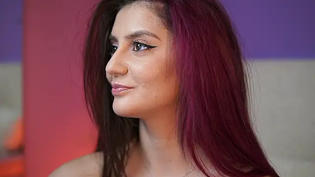 دردشة SabrinaHope الجنسية المباشرة