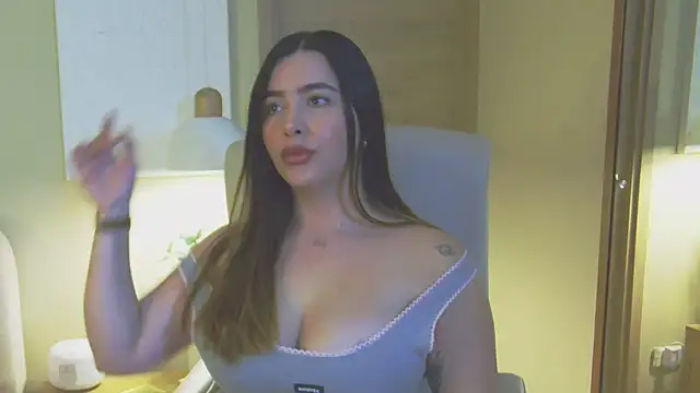 Alessia-miller_のライブXXXチャット