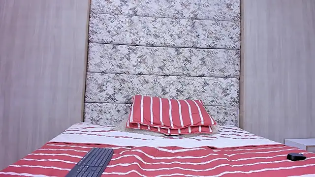 frank_jhonsson – Naživo XXX chat