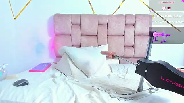 VickyVentura élő XXX-chatje