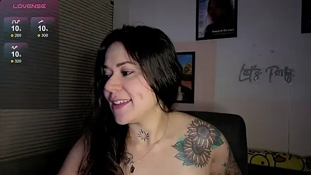 Czat XXX na żywo – SujannaVarma_