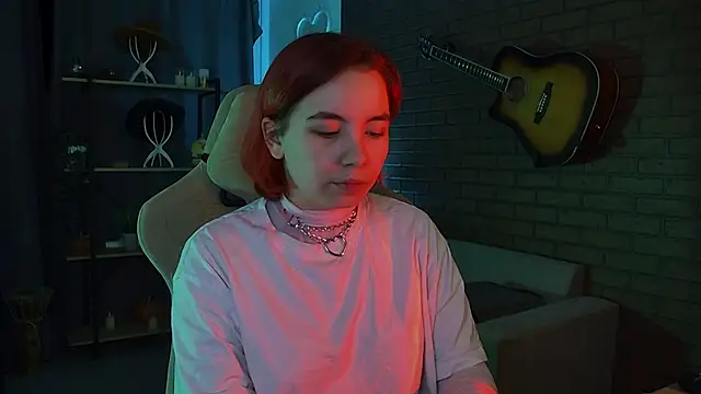 MarcelineChiのライブXXXチャット