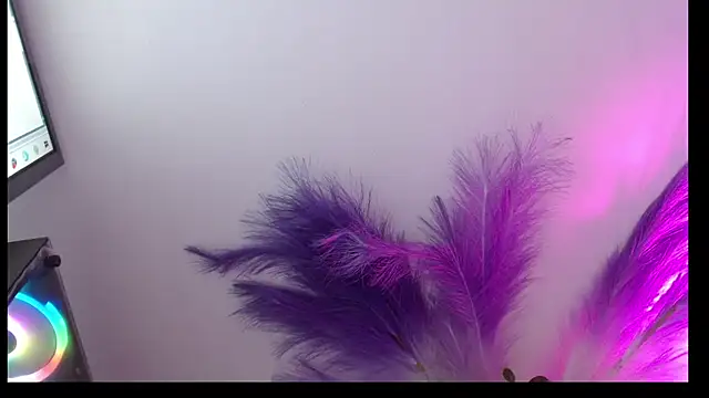 Queen_Rousee Chat XXX live