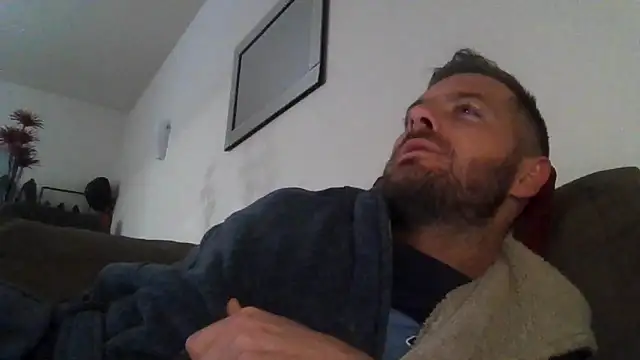 دردشة THE_CHEEKY_ALPHA الجنسية المباشرة