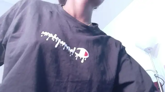 cutielittleebonyy – Naživo XXX chat