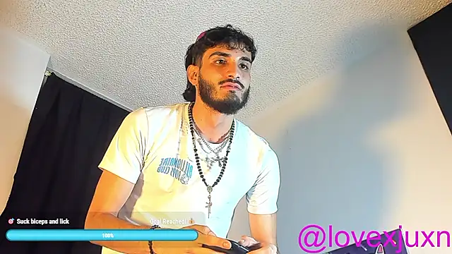 Show webcam de LovexJuxn8