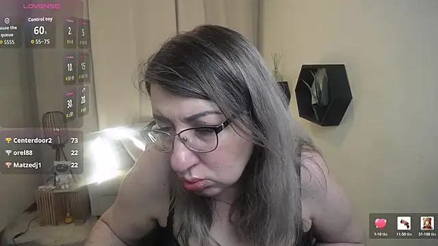 KKMimiKK's Live XXX Chat