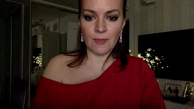 دردشة Ivoryne الجنسية المباشرة