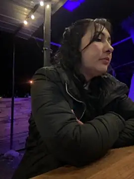 Chat XXX en directo de You-kitty2025