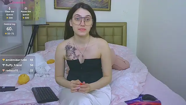 Iren's Live XXX Chat