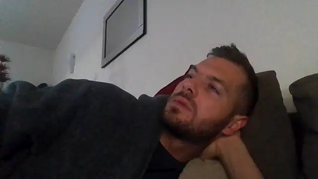 THE_CHEEKY_ALPHA Chat XXX in diretta