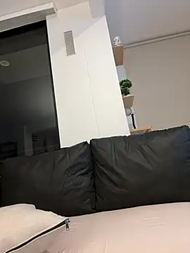 Chat +18 de Rae_Lil_White ao vivo