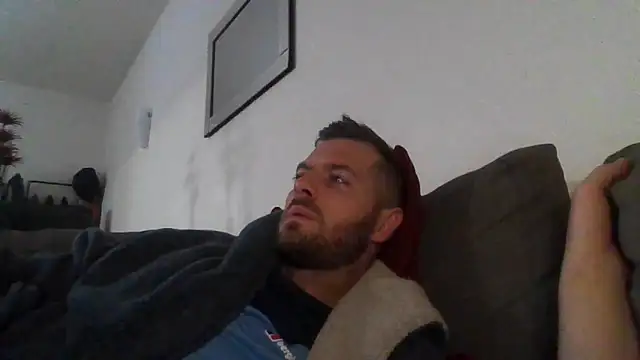 THE_CHEEKY_ALPHAn Live XXX chat