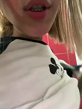 SweetBunnyGF 라이브 XXX 채팅