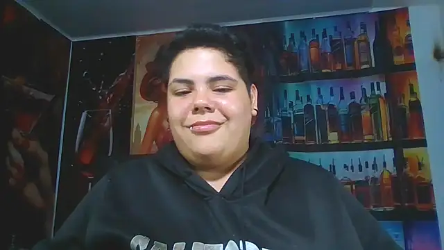 Czat XXX na żywo – Hailey_Curvy