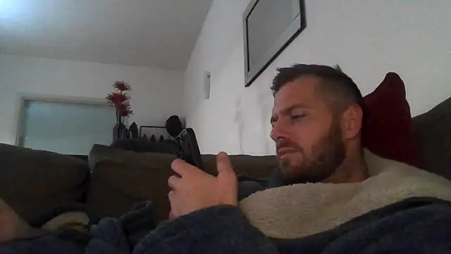 THE_CHEEKY_ALPHA's Live XXX Chat