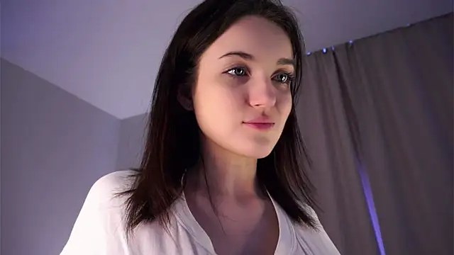 EffieHenri 即時 XXX 聊天