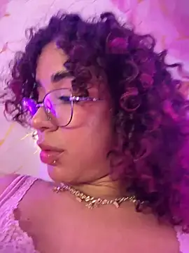 Chat XXX en directo de Woo_isDaphne