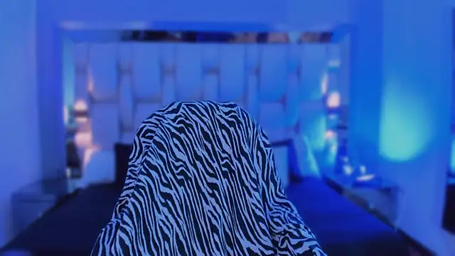 revenmiller_'s Live XXX Chat